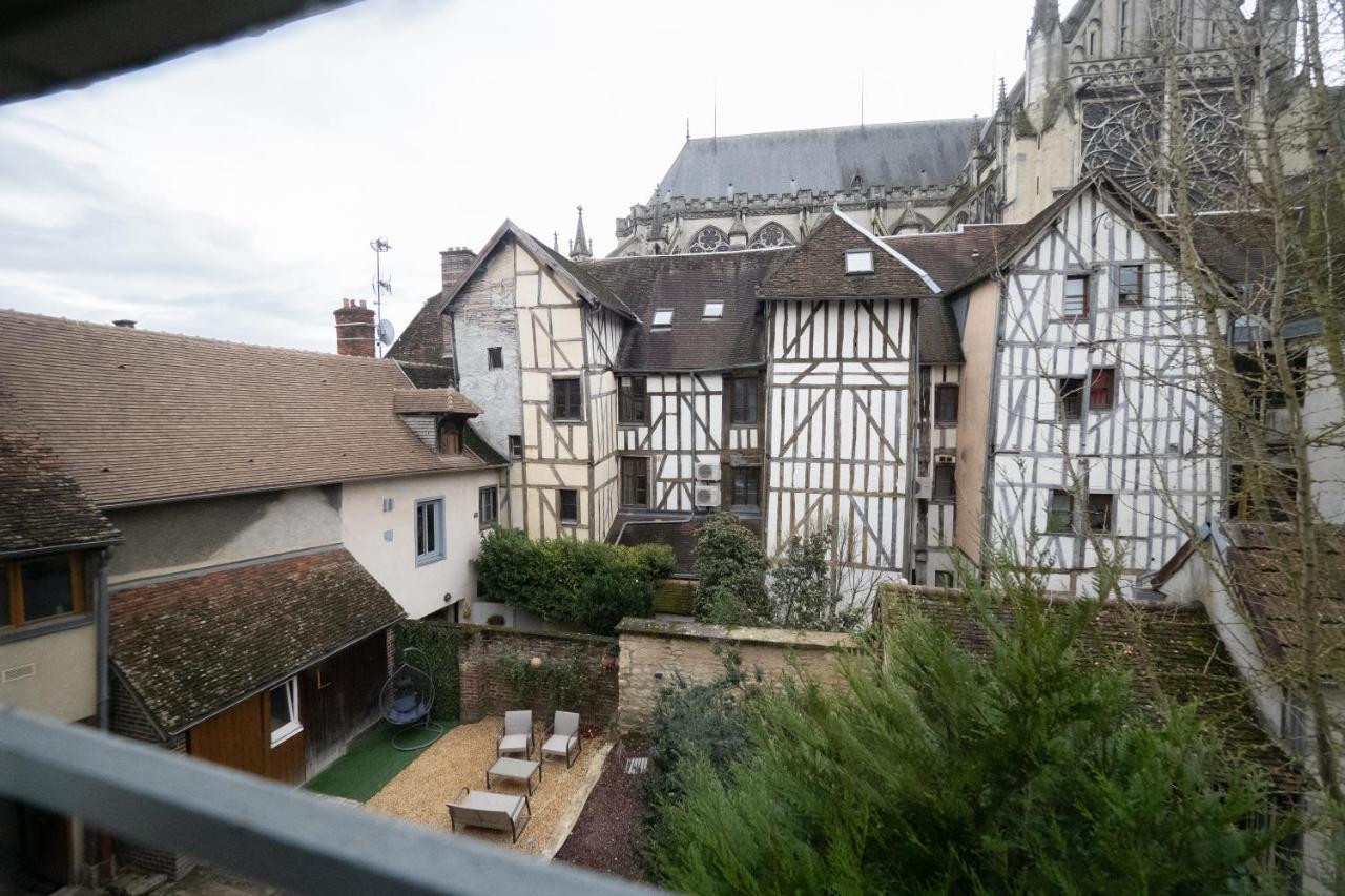 Les Cieux De La Cathedrale - Calme - Jardin - Wifi Apartman Troyes Kültér fotó